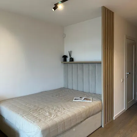 아파트 Elegant Retreat With Outdoor Pool I Cohost *